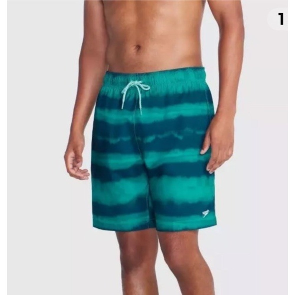 Speedo Men's 5.5" Size XL Green Striped Swim Shorts